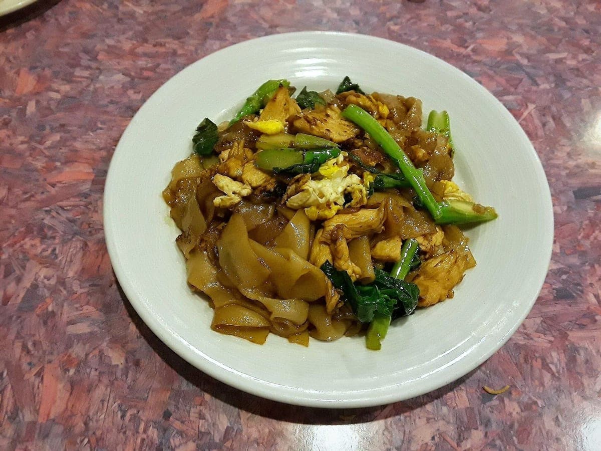 After: Pad see ew, Delivery Ready look