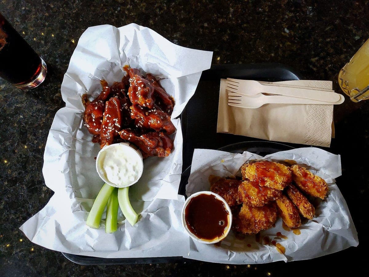 After: Glazed wings, ranch & celery, Delivery Ready look