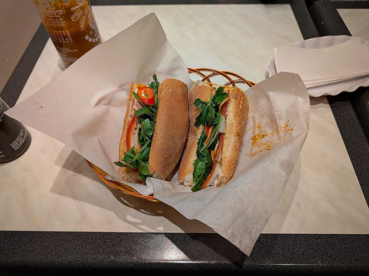 After: Banh mi, Restaurant Table look