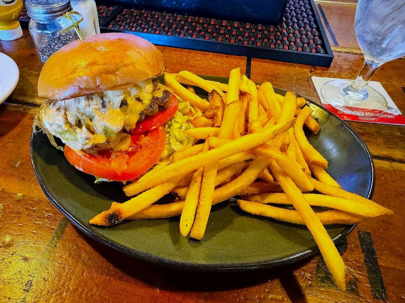 After: Cheeseburger & fries, Delivery Ready look